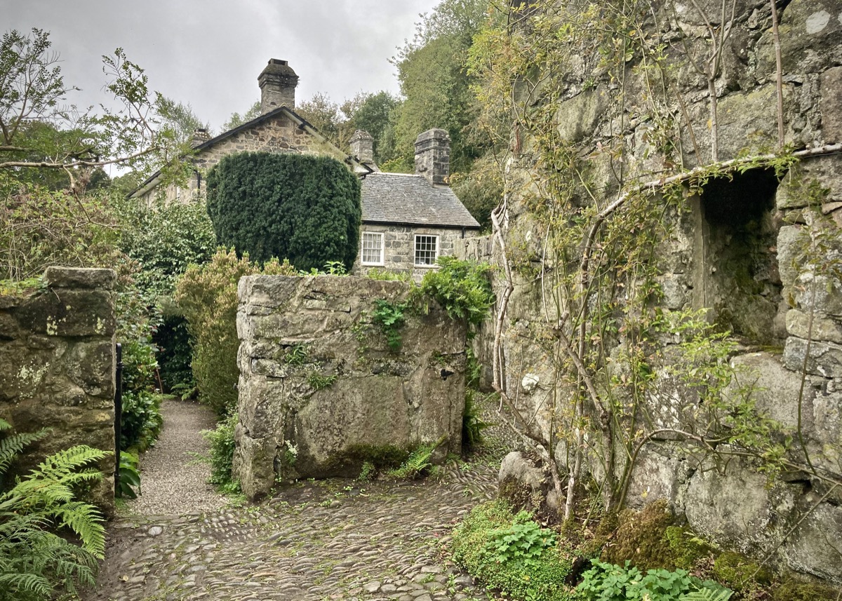 Plas Yn Rhiw, Llŷn Peninsula